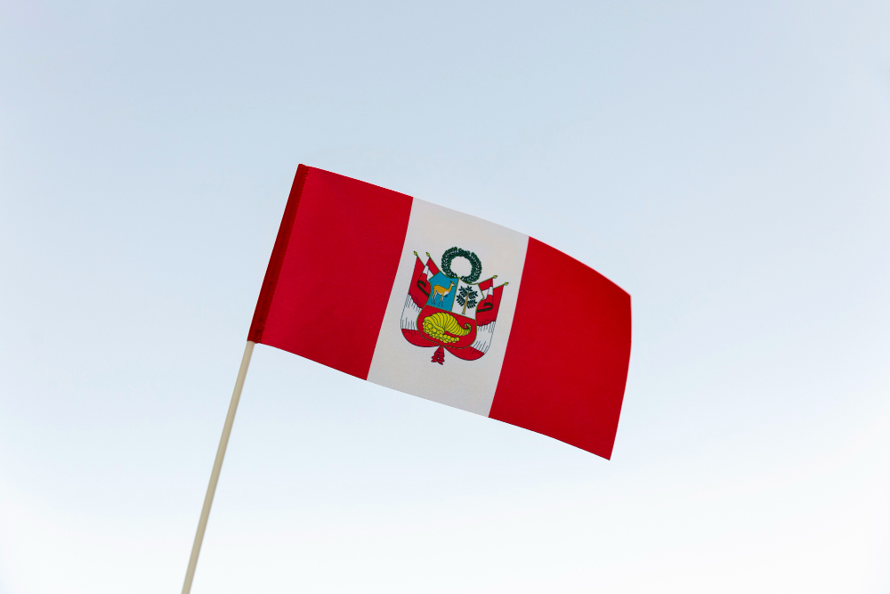 Mejores países para emigrar desde Venezuela 5 Bandera de Perú